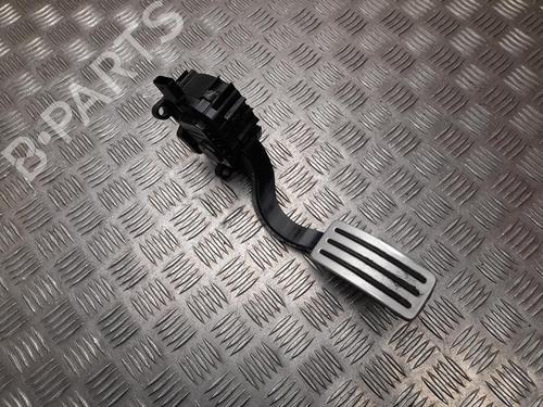 Used Pedal Pedal 37560904 37560904