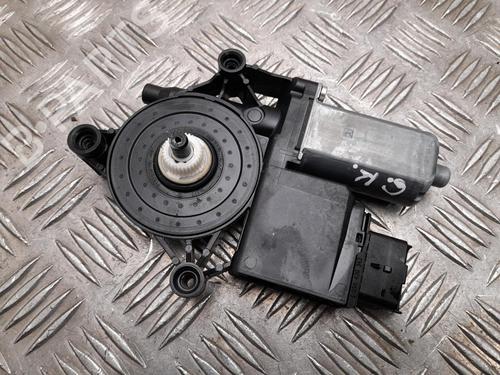 Used Right rear window motor Right rear window motor 37559559 37559559