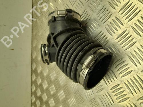 pipe-bmw-5-g30-f90-2016-37550382 main image