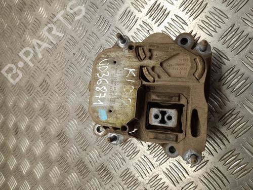 engine-mount-vw-touareg-cr7-rc8-2017-37562663 main image
