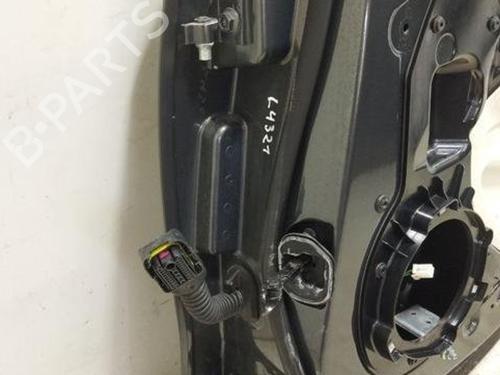Right rear door MASERATI LEVANTE SUV (M161) 3.0 D Q4 | BP28915760C5 