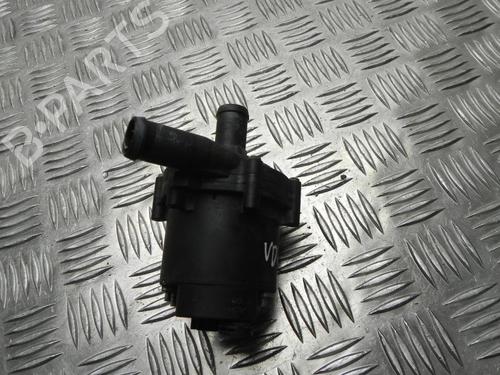 Used Auxiliary water pump TESLA MODEL S (5YJS) 85D AWD (525 hp) 28911081