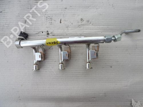 Used Injection rail Injection rail 37566393 37566393