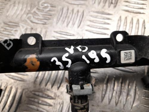 Injection rail VW POLO VI (AW1, BZ1, AE1) 1.0 MPi | BP37558573M98 - Image 3