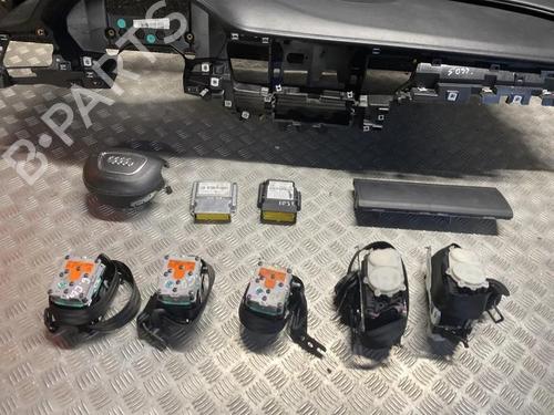 Dashboard AUDI A8 D4 (4H2, 4H8, 4HC, 4HL) 4.0 TFSI quattro | BP31626066C46