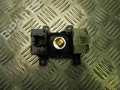 Switch FORD FOCUS III Turnier 1.6 TDCi | BP28936883I30