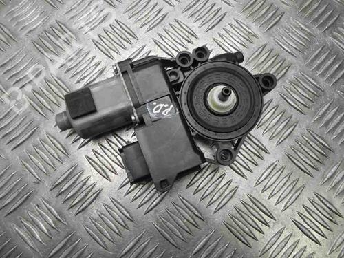 Used Right front window motor HYUNDAI i40 I CW (VF) 1.7 CRDi (136 hp) 28908962