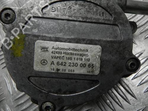 Vacuum pump MERCEDES-BENZ E-CLASS (W211) E 320 CDI (211.022) | BP37579491M80 - Image 2
