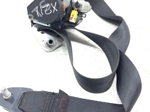 Used Front left seatbelt PEUGEOT 208 I (CA_, CC_) 1.4 HDi (68 hp) 28910324