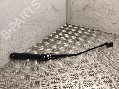 Used Front windshield wiper arm Front windshield wiper arm 39482855 39482855