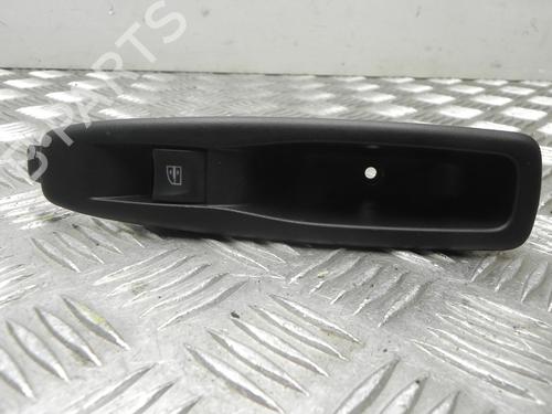 Used Left front window switch RENAULT CLIO IV (BH_) 0.9 TCe 90 (BHNF, BHMA, BHMH, BHJK, BHJR) (90 hp) 28914165