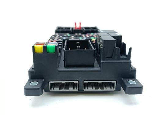 Fuse box JAGUAR F-TYPE Convertible (X152) 5.0 SCV8 S | BP38998496E1 - Image 4