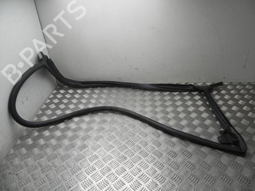 Used Rubber door seal Rubber door seal 37546942 37546942