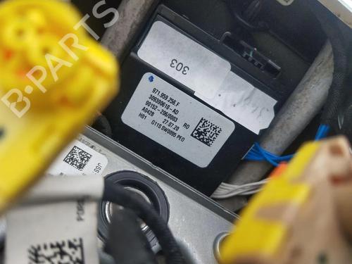 Steering wheel PORSCHE CAYENNE (9YA) 4.0 Turbo S E-Hybrid AWD (9YACH1) | BP28933066C49 