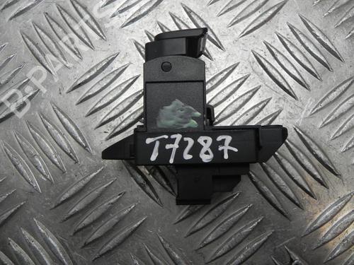 Switch MASERATI LEVANTE SUV (M161) 3.0 Q4 | BP40274605I30 - Image 2
