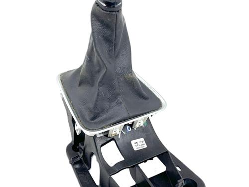 Used Gear lever CITROËN C3 III (SX) 1.2 THP 110 (SXHNPS, SXHNZT, SXHNZ6) (110 hp) 28941452