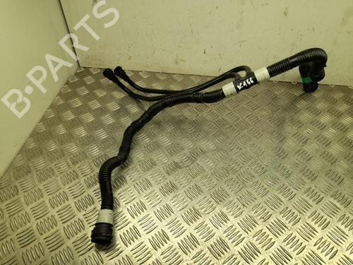 Pipe TESLA MODEL 3 (5YJ3) EV | BP37570621M125 - Image 2