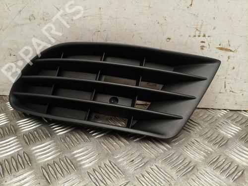 Grill Grill VW GOLF PLUS V (5M1, 521) 2.0 FSI (150 hp) 37573628 37573628