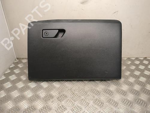 glove-box-ford-usa-explorer-u6_-2019-37569609 main image