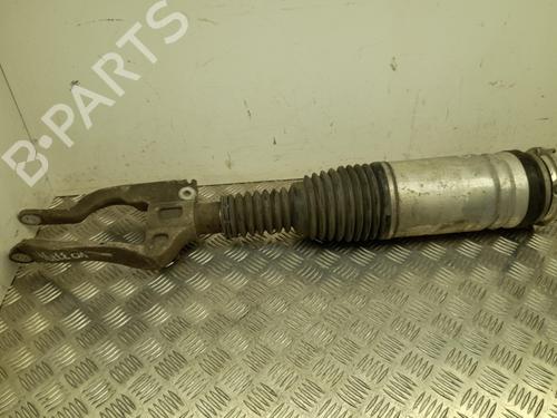 Right front shock absorber LAND ROVER RANGE ROVER IV (L405) 4.4 SDV8 4x4 | BP28923627M17 