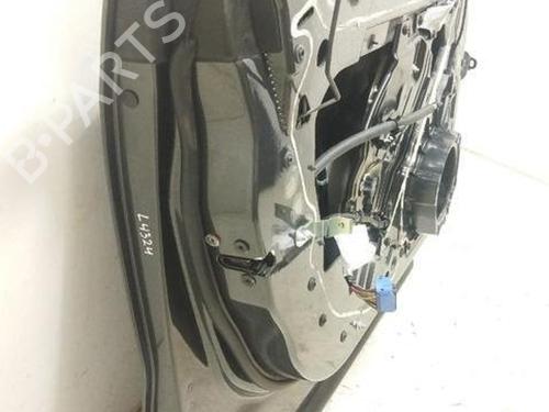 Left front door MASERATI LEVANTE SUV (M161) 3.0 Q4 | BP28912615C2 
