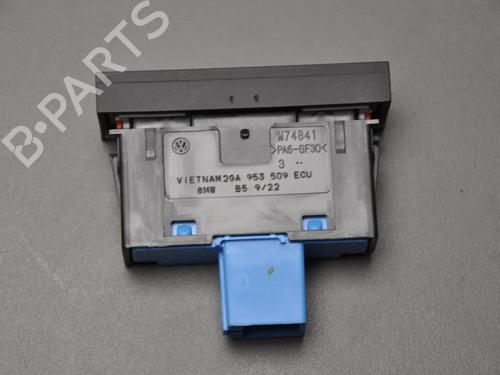 Warning switch VW T-ROC (A11, D11) 1.5 TSI | BP28942687I22  - Image 5