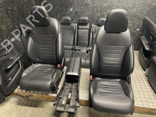 Seats set MERCEDES-BENZ C-CLASS (W206) C 200 (206.042) | BP37571633C78 - Image 2