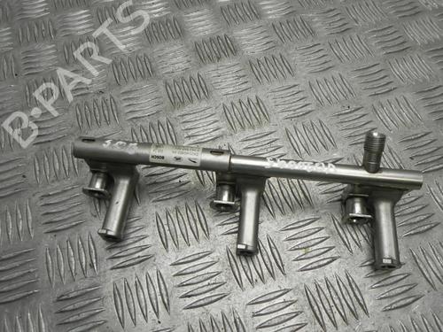 Used Injection rail JAGUAR XJ (X351) 3.0 V6 (238 hp) 28940480