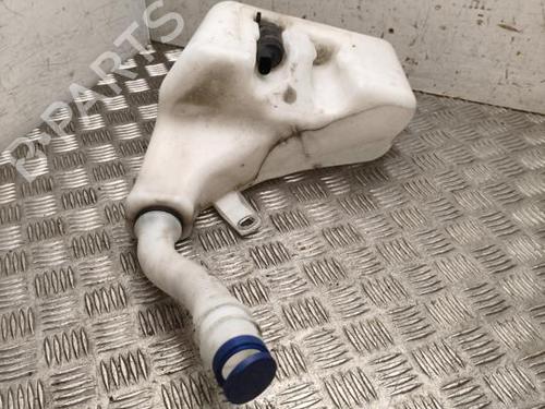 Used Windscreen washer tank Windscreen washer tank 38024660 38024660