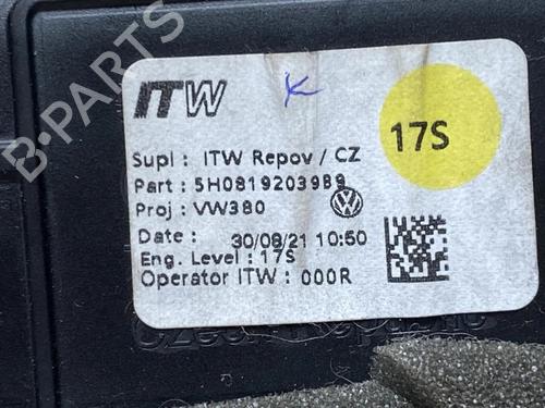 Air vent VW GOLF VIII (CD1, DA1) 1.5 eTSI | BP32664024I21