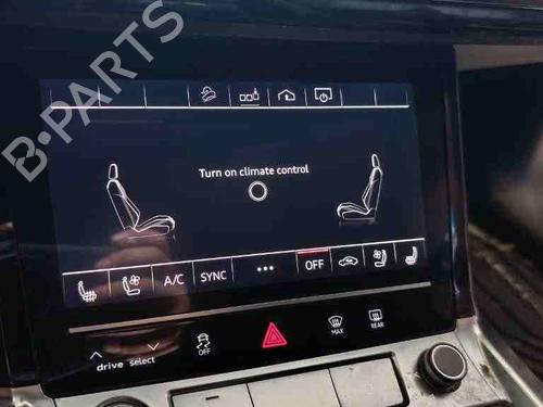 Switch AUDI E-TRON (GEN) 55 quattro | BP28943999I30