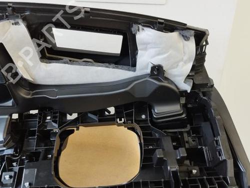 Dashboard BMW 1 (F70) 120 d Mild-Hybrid | BP40027258C46 - Image 18