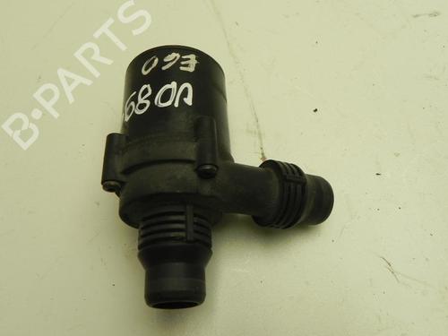 Used Auxiliary water pump BMW 5 Touring (E61) 530 d (218 hp) 28944385