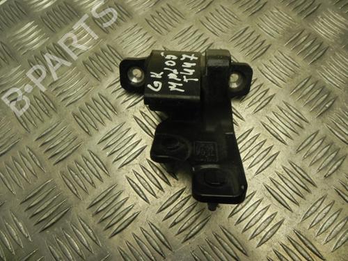 Used Hinge/Door check strap Hinge/Door check strap 37582118 37582118
