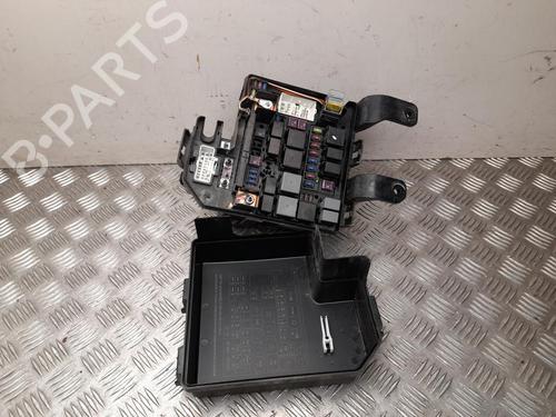 Used Fuse box Fuse box 37554405 37554405