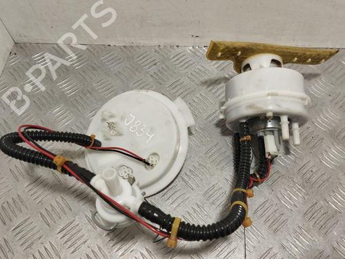 Used Fuel pump BMW 6 Gran Coupe (F06) 650 i xDrive (449 hp) 28917573