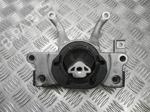 engine-mount-bmw-3-g20-g80-g28-2018-37543912 main image