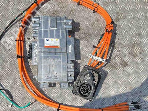 Used Wiring harness TESLA MODEL S (5YJS) 85 (367 hp) 28945896