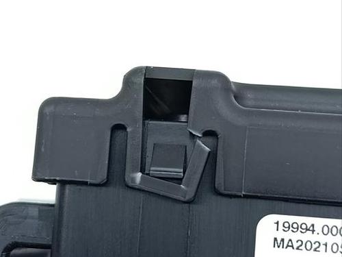Fuse box LAND ROVER DEFENDER Station Wagon (L663) P300 Si4 4x4 | BP39000512E1 - Image 2