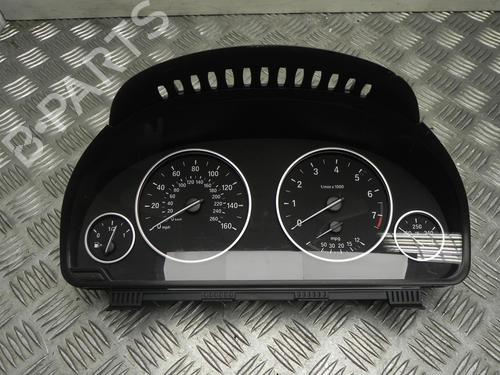 Used Instrument cluster BMW X3 (F25) sDrive 20 i (184 hp) 28914847