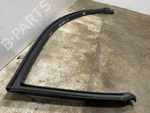 Door moulding trim MASERATI GRAN TURISMO I 4.7 | BP28944312C150 