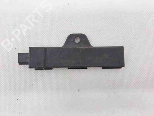 Antenne/Base BMW 5 Touring (F11) 525 d (218 hp) 28937332