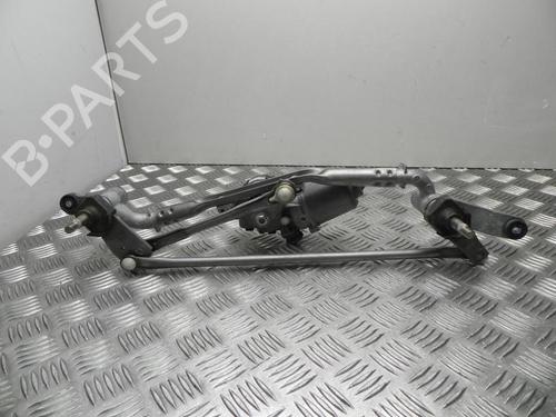 Used Front wipers mechanism Front wipers mechanism 37579984 37579984