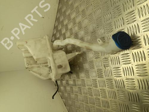 Used Windscreen washer tank Windscreen washer tank 37552305 37552305