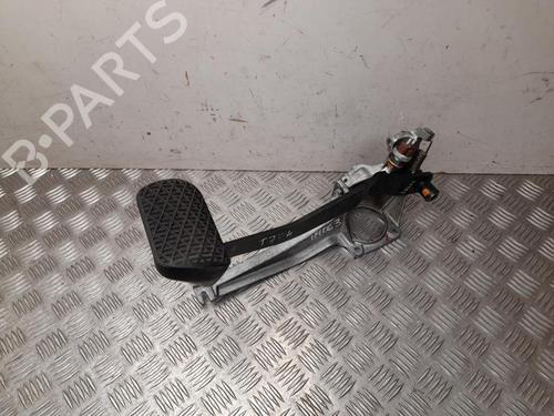 Rempedaal Rempedaal MERCEDES-BENZ S-CLASS (W126) 280 SE, SEL (126.022, 126.023) (185 hp) 37564728 37564728