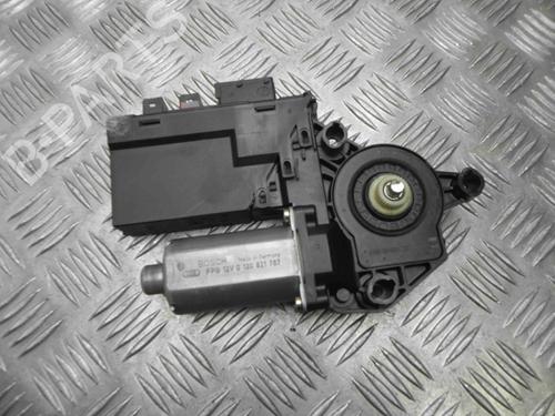 Motor elevalunas delantero izquierdo PEUGEOT 307 SW (3H) 2.0 HDI 110 (107 hp) 28923024
