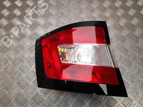 Rückleuchte Links für SKODA FABIA III Estate (NJ5) 1.2 TSI (90 hp) 31295963