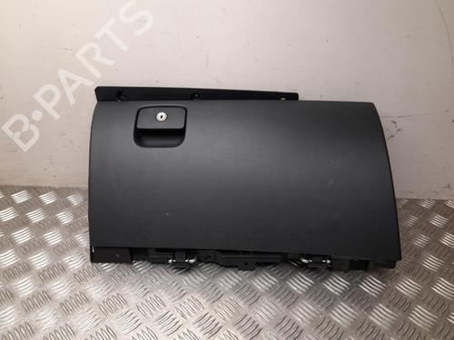 Used Glove box JAGUAR XF II (X260) 3.0 D (300 hp) 28943921