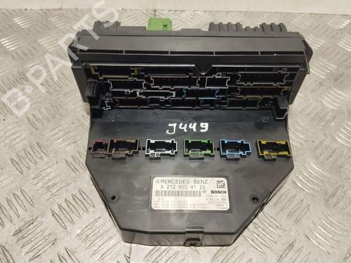 Used Fuse box Fuse box MERCEDES-BENZ CLS (C218) CLS 63 AMG 4-matic (218.376) (585 hp) 28913543 28913543
