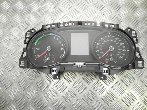 Used Instrument cluster Instrument cluster VW GOLF VII (5G1, BQ1, BE1, BE2) 1.4 GTE Hybrid (204 hp) 28922327 28922327